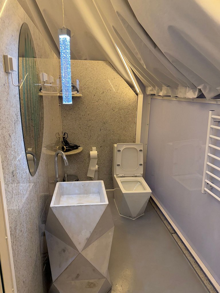 Iglu Tower Experience